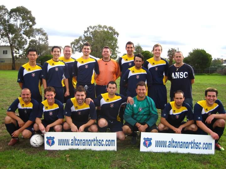 Altona North Soccer Club team photo from the 2000s